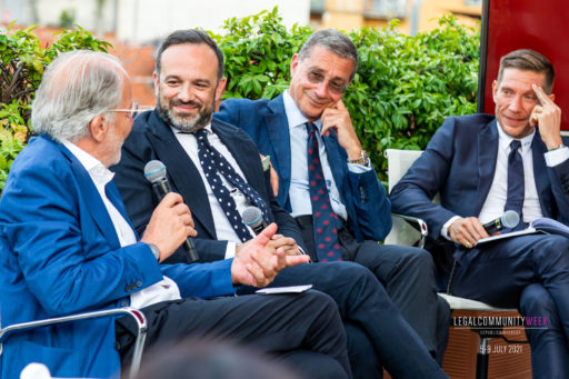 ITALY AND FRANCE: A FRESH LOOK AT AN HISTORIC RELATIONSHIP