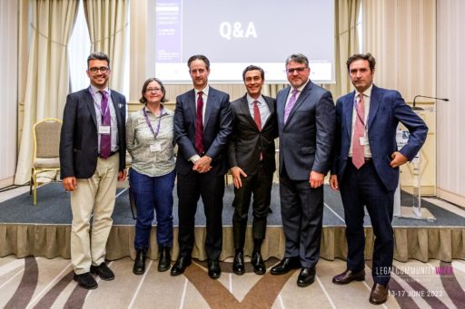 The storytelling of war  and the new world order of media